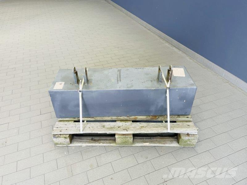  GEWICHT 300 KG Tractors