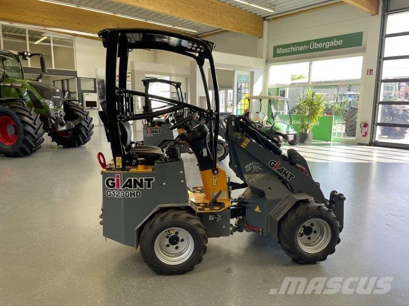 GiANT G1200 HD Skid steer loaders