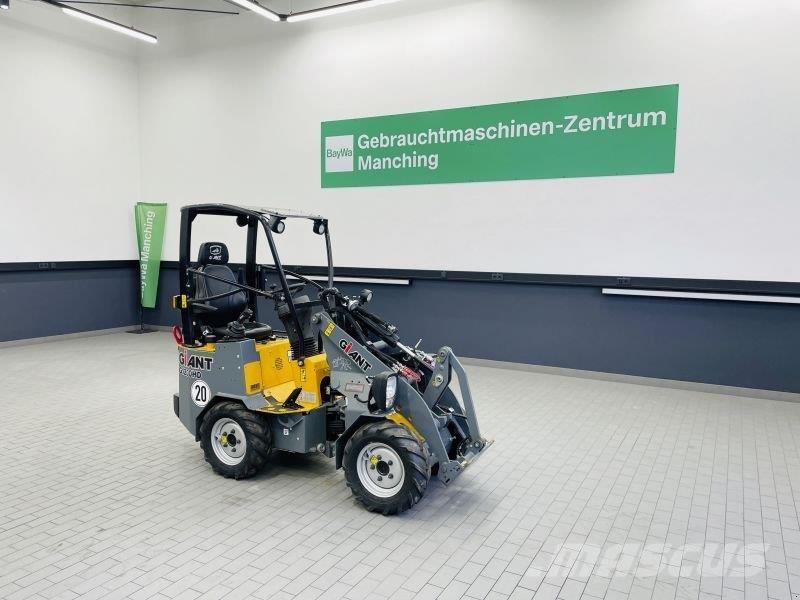 GiANT G1200 HD Skid steer loaders