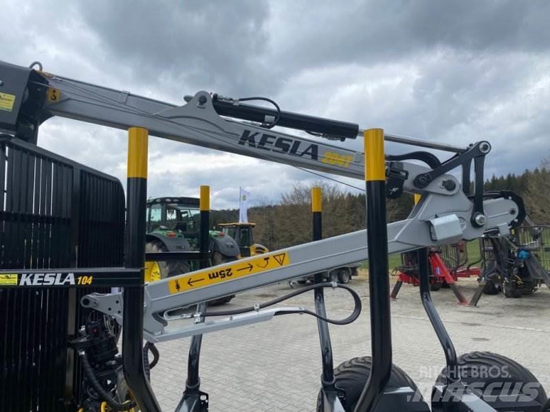 Kesla 104 + 204T Feller bunchers