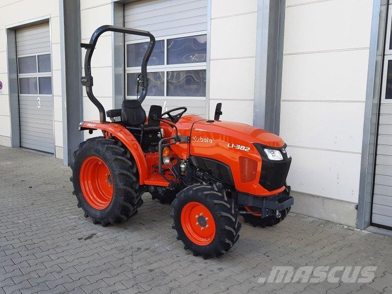 Kubota L1-382 Compact tractors