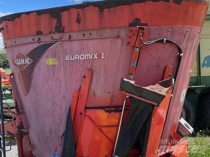 Kuhn Euromix1 Mixer feeders