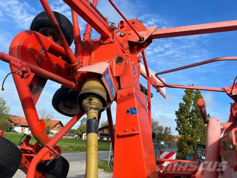 Kuhn GA7302DL Windrowers