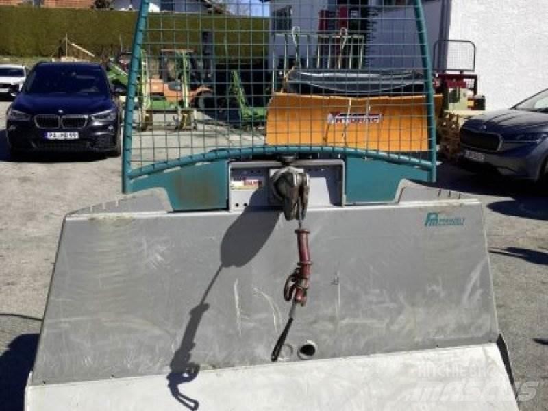 Pfanzelt P170 Winches