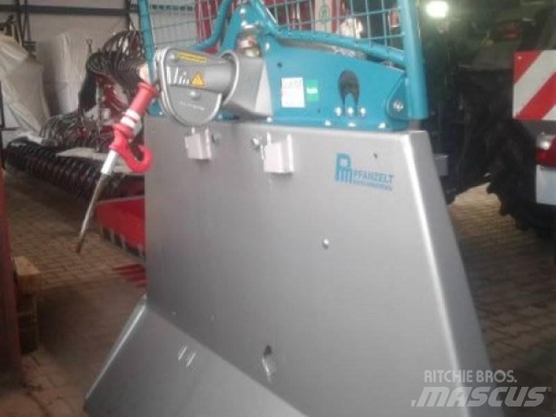 Pfanzelt S160 Winches