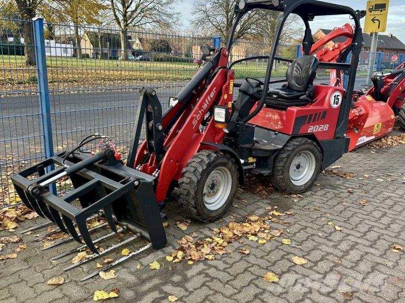 Schäffer 2028 Front loaders and diggers