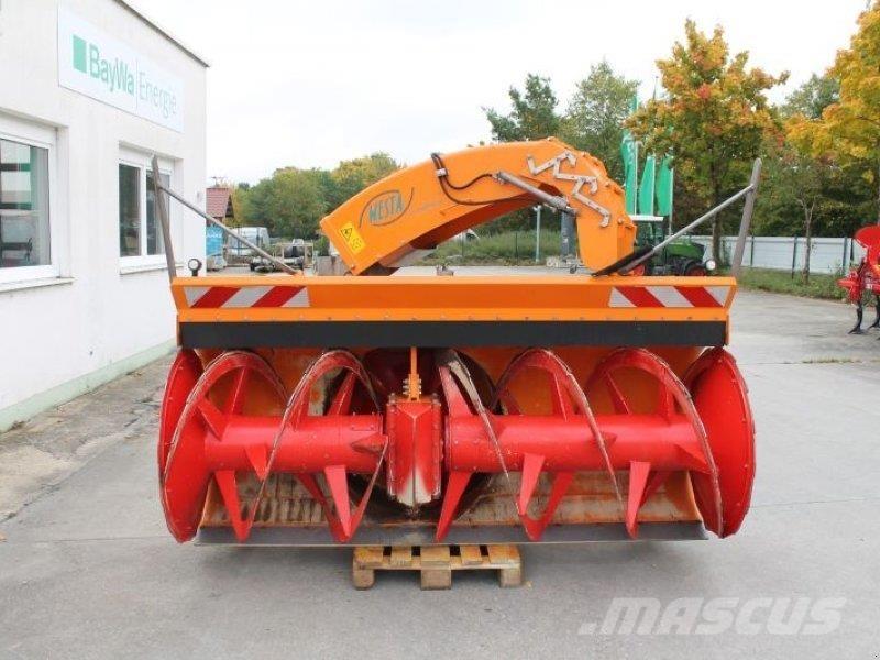 Westa 950/2600 Snow throwers