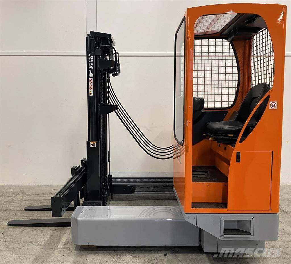 Hubtex MQ 30 AC 4-way reach trucks
