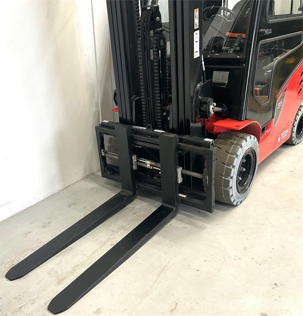 Tektra CPD35-XC5 Electric forklift trucks