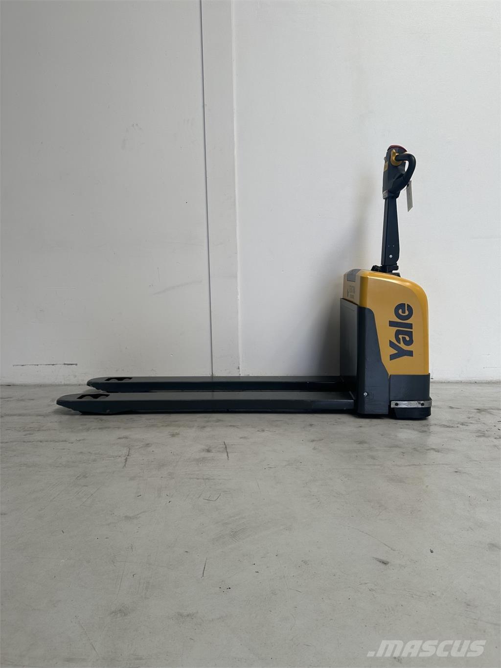 Yale MPC14 - 550 Low lifter