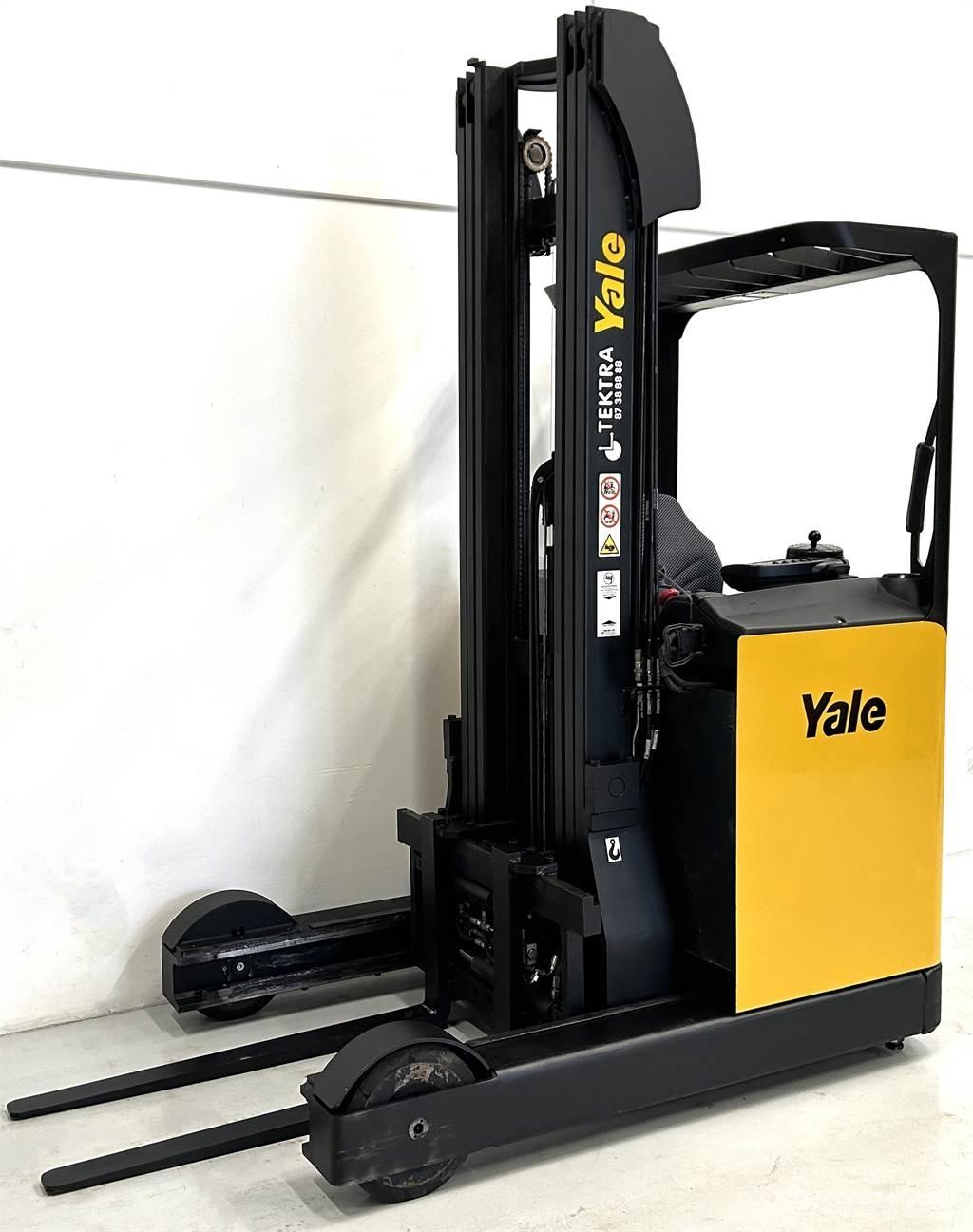 Yale MR16 Reach trucks