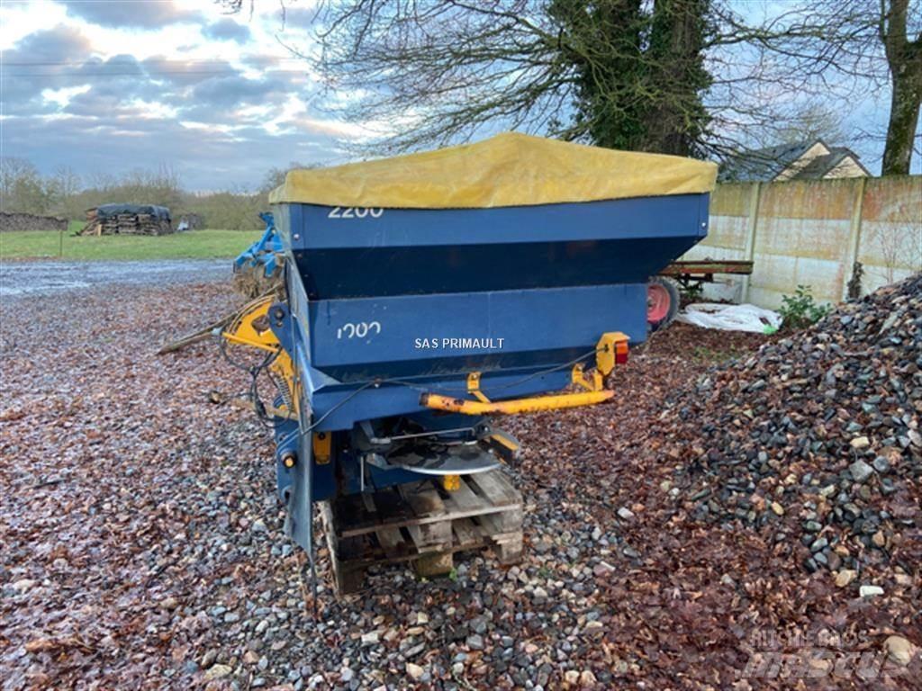 Bogballe Ex 2200 Mineral spreaders
