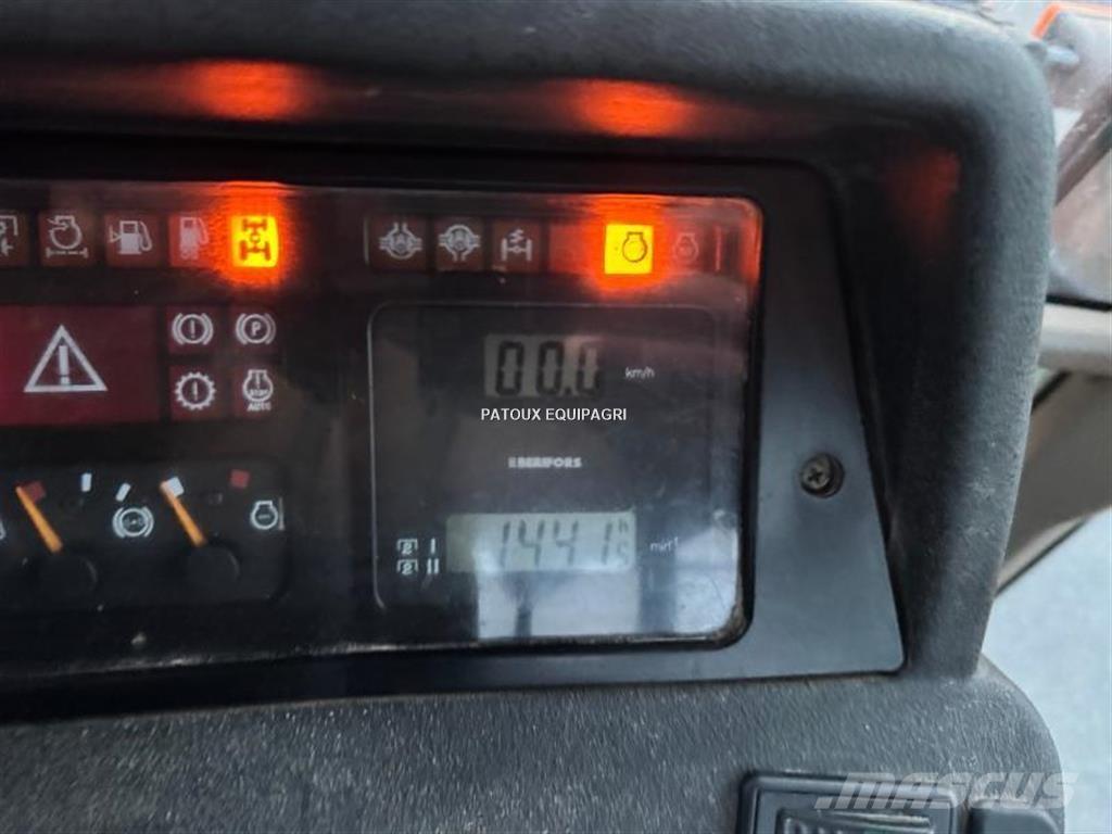 Case IH CVX150 Tractors