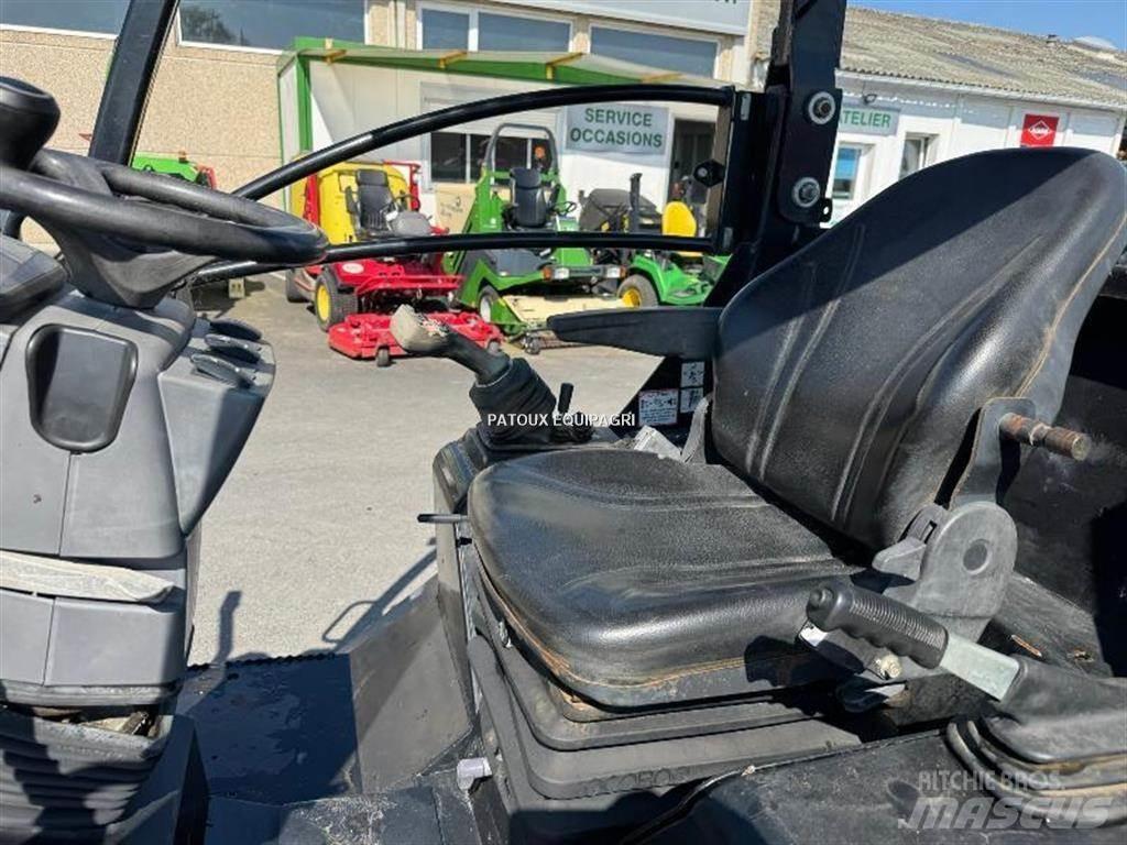 GiANT G3500 Mini loaders