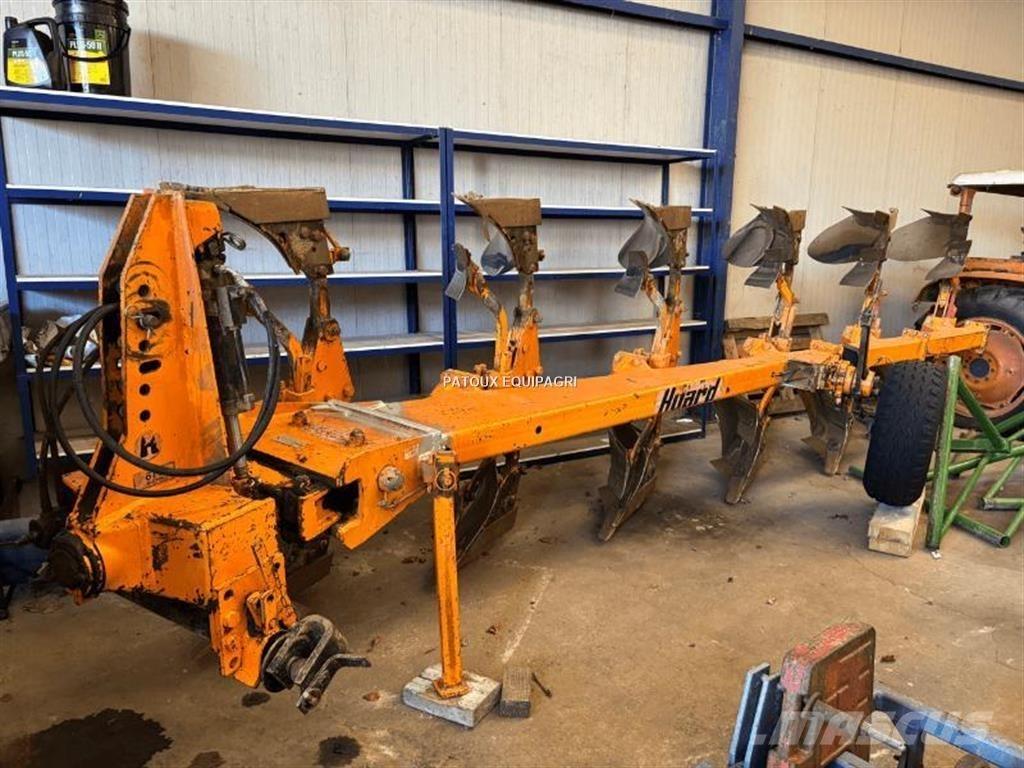 Huard C0410 Conventional ploughs