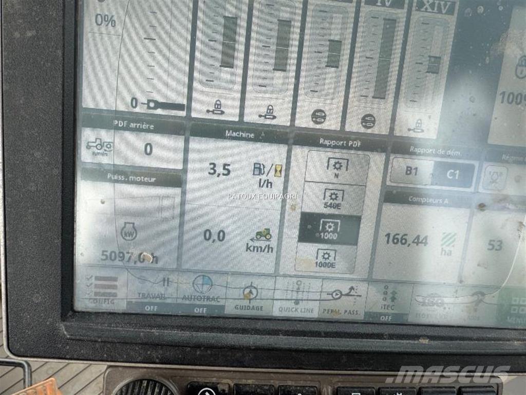 John Deere 6215R Tractors