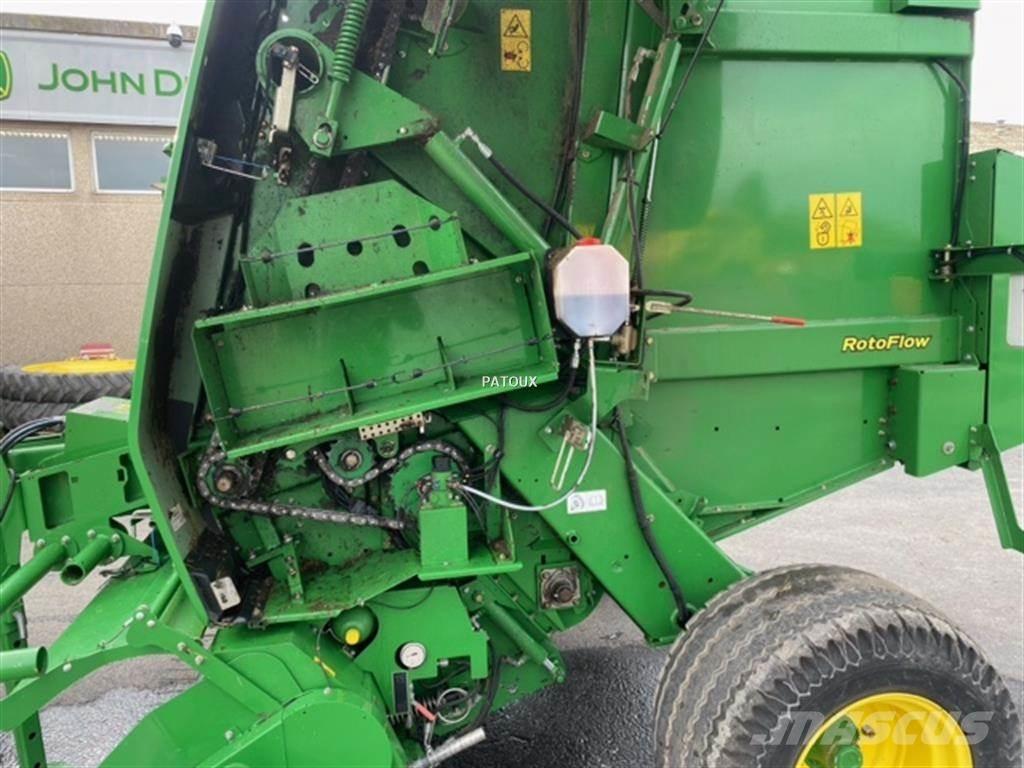 John Deere 864 Round balers