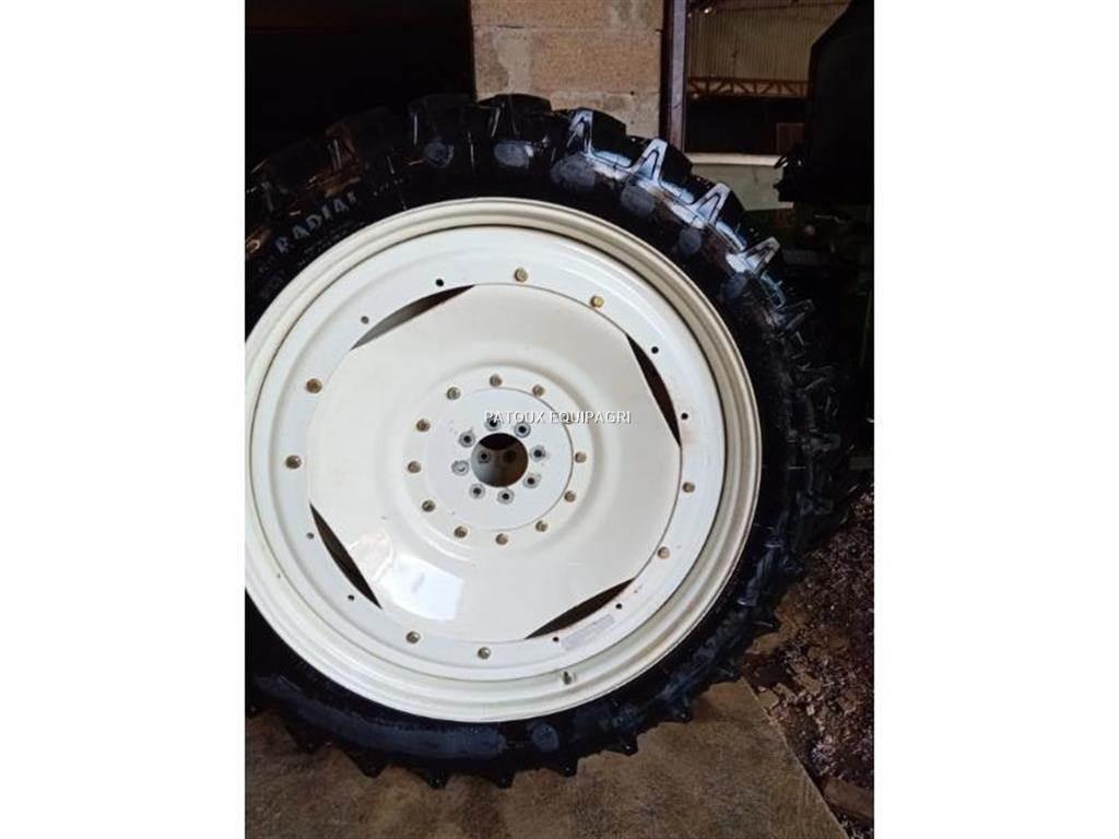 Kleber 270/95R48 Tyres, wheels and rims
