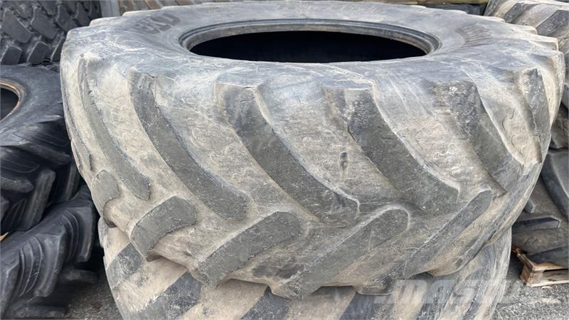 BKT 710/75R42 Tyres, wheels and rims