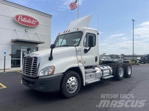 Freightliner CASCADIA 116 Tractor Units