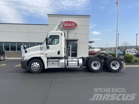 Freightliner CASCADIA 116 Tractor Units