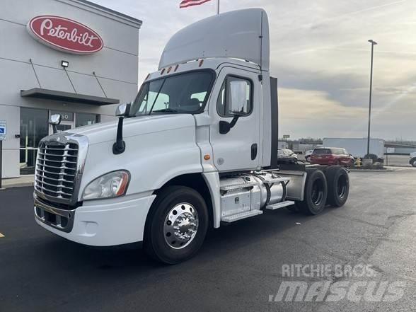 Freightliner CASCADIA 125 Tractor Units