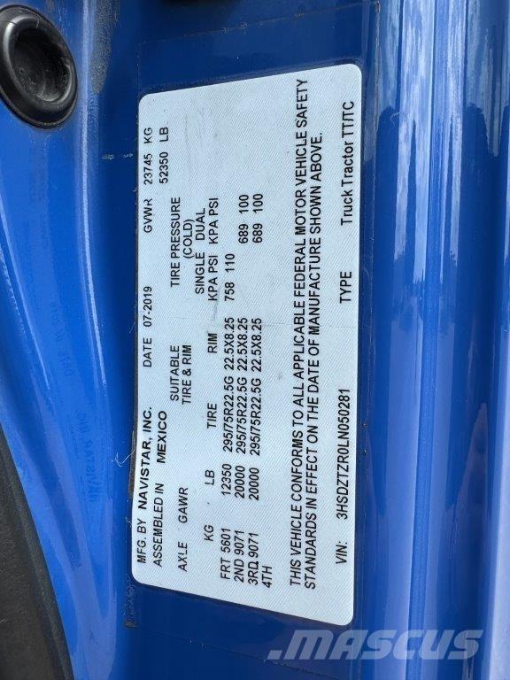 International LT Tractor Units