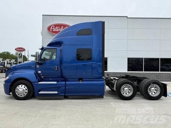 International LT Tractor Units