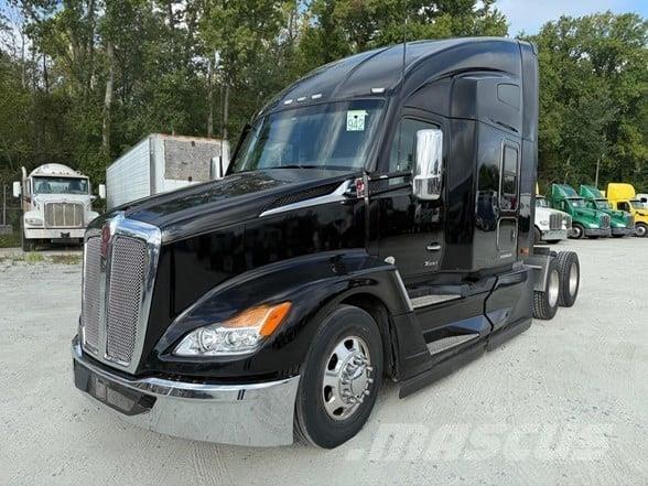 Kenworth T680 Tractor Units