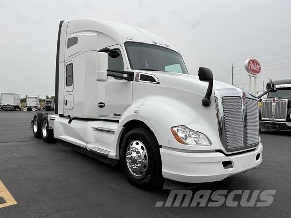 Kenworth T680 Tractor Units
