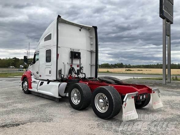 Kenworth T680 Tractor Units