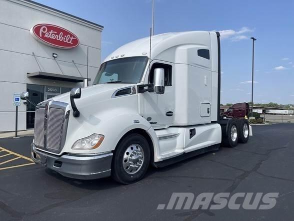 Kenworth T680 Tractor Units