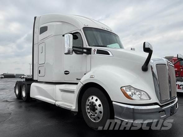 Kenworth T680 Tractor Units