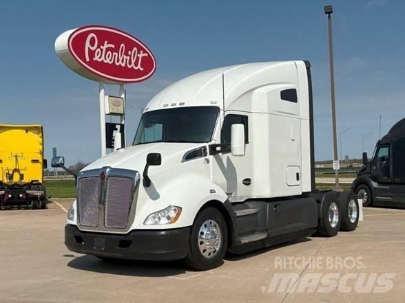 Kenworth T680 Tractor Units