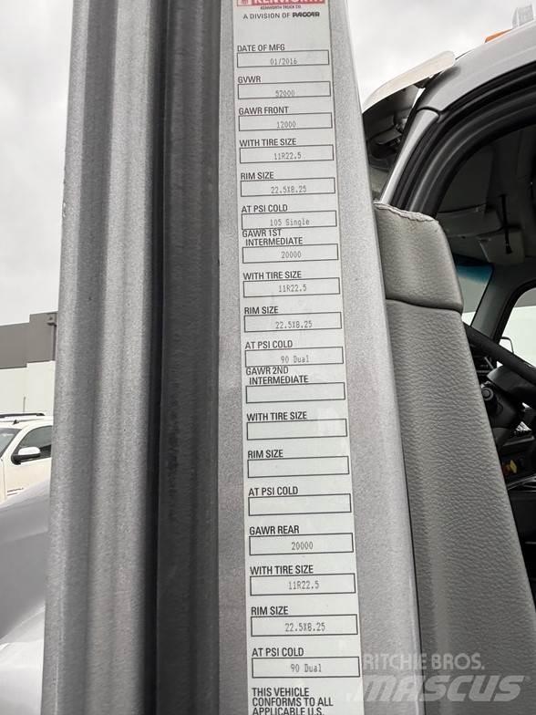 Kenworth T880 Tractor Units
