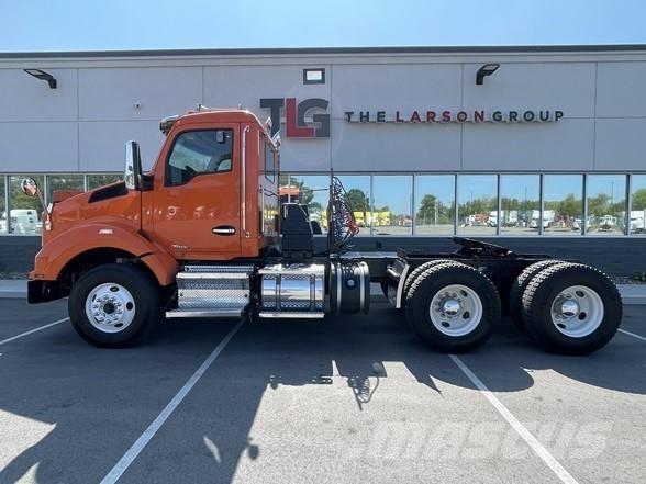 Kenworth T880 Tractor Units