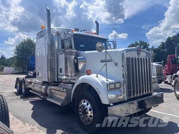 Kenworth W900B Tractor Units