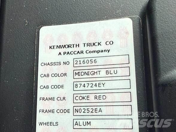 Kenworth W900L Tractor Units