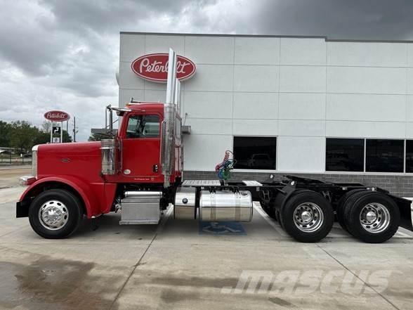 Peterbilt 389 Tractor Units