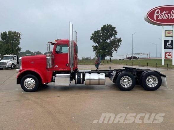 Peterbilt 389 Tractor Units