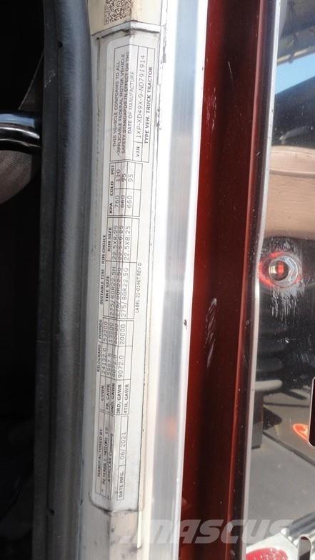 Peterbilt 389 Tractor Units