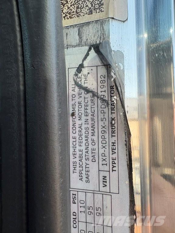 Peterbilt 389 Tractor Units