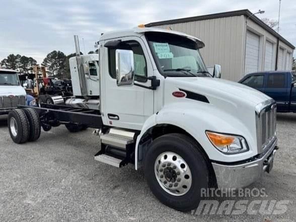 Peterbilt 537 Chassis Cab trucks