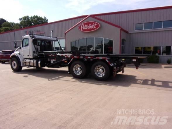 Peterbilt 548 Waste trucks