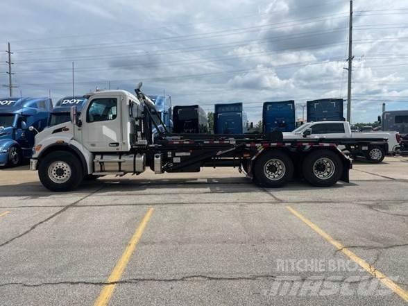 Peterbilt 548 Waste trucks