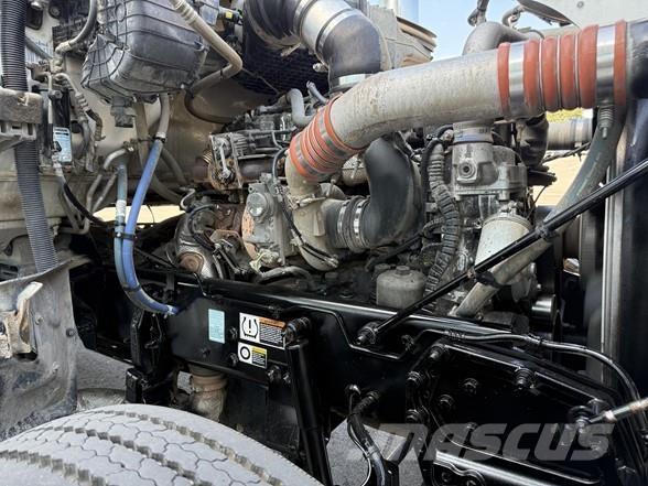 Peterbilt 567 Tractor Units