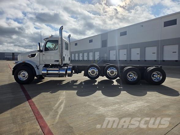 Peterbilt 567 Tipper trucks