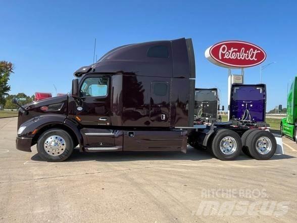 Peterbilt 579 Tractor Units