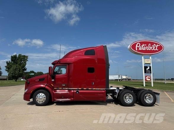Peterbilt 579 Tractor Units