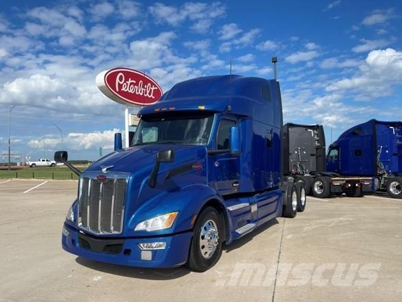 Peterbilt 579 Tractor Units